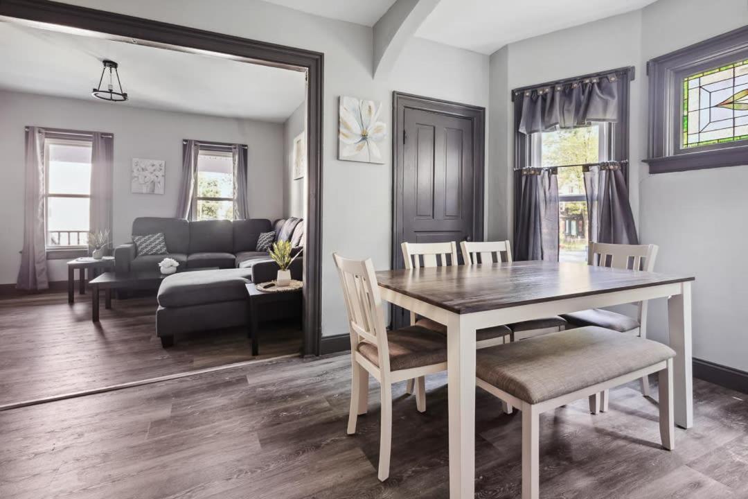 Spacious 6Br 2Ba Minutes For The Falls & Casino Niagara Falls Extérieur photo