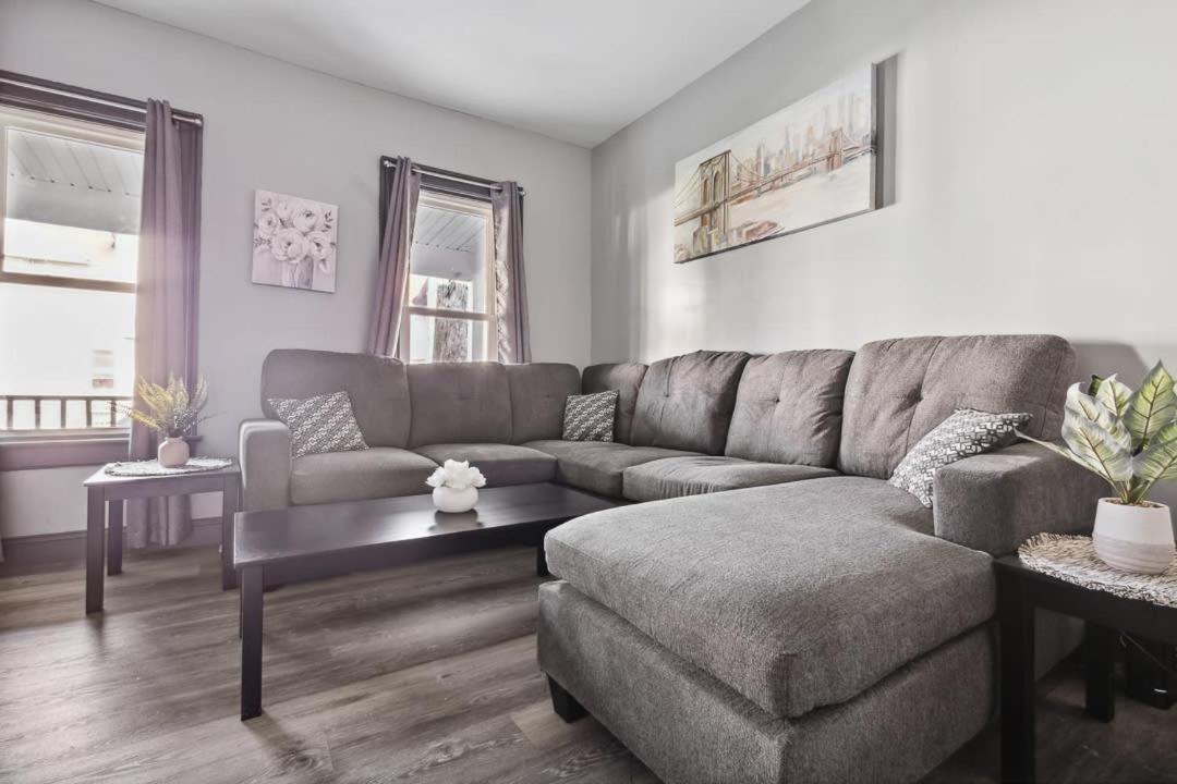Spacious 6Br 2Ba Minutes For The Falls & Casino Niagara Falls Extérieur photo