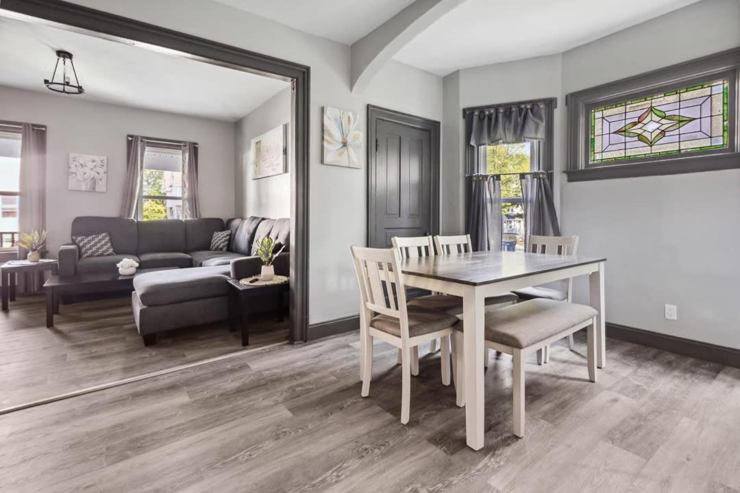 Spacious 6Br 2Ba Minutes For The Falls & Casino Niagara Falls Extérieur photo